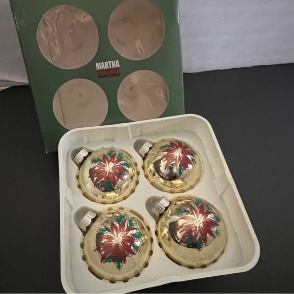 Set of 4 Christmas Ornaments with Poinsettias by Marta Stewart - Picture 14 of 14